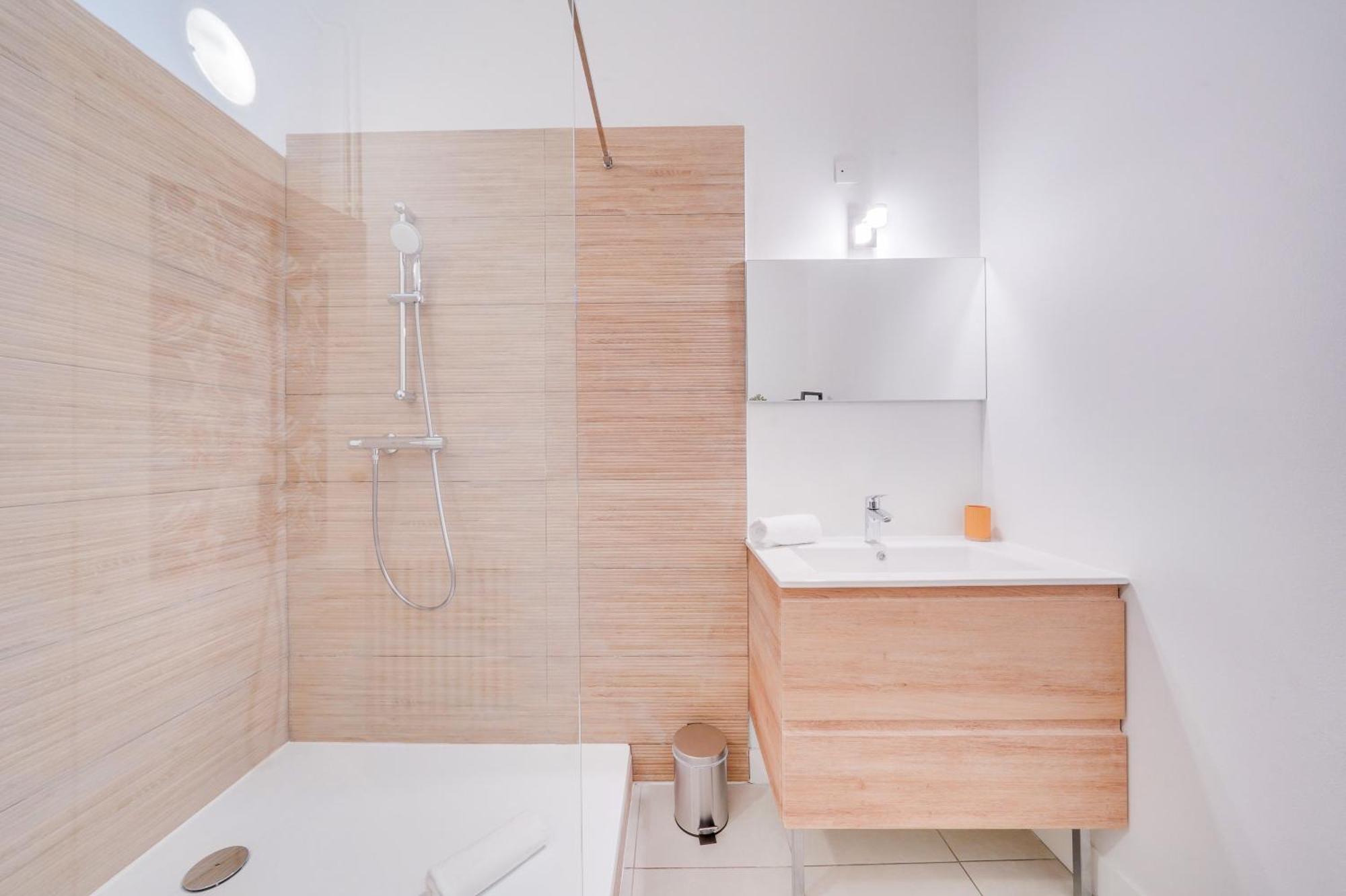 Le New Vintage - Appt En Plein Coeur De Bordeaux Apartment Exterior photo